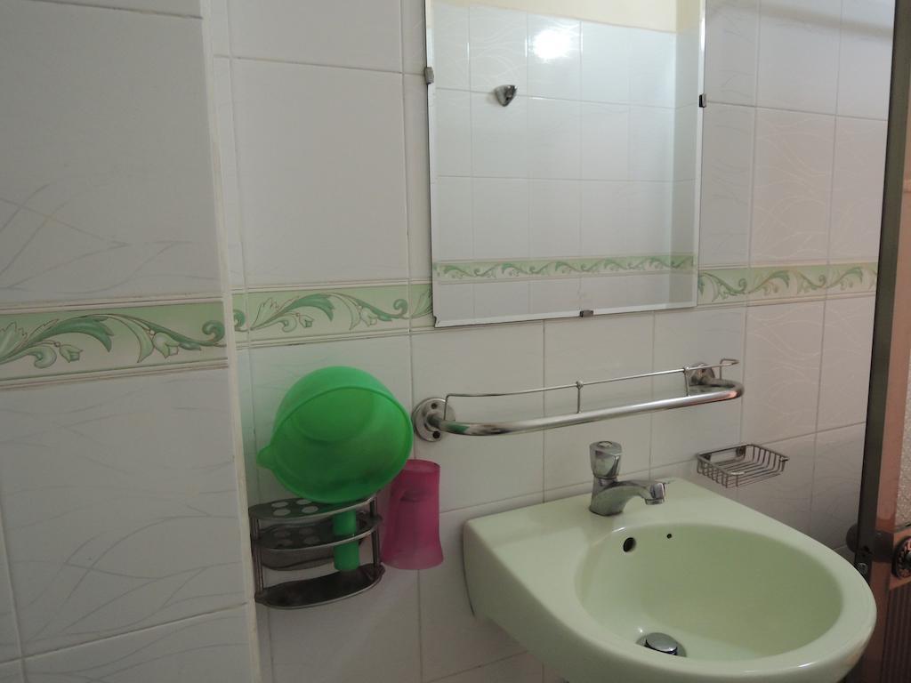 Phuong Tung Hotel Da Lat Room photo