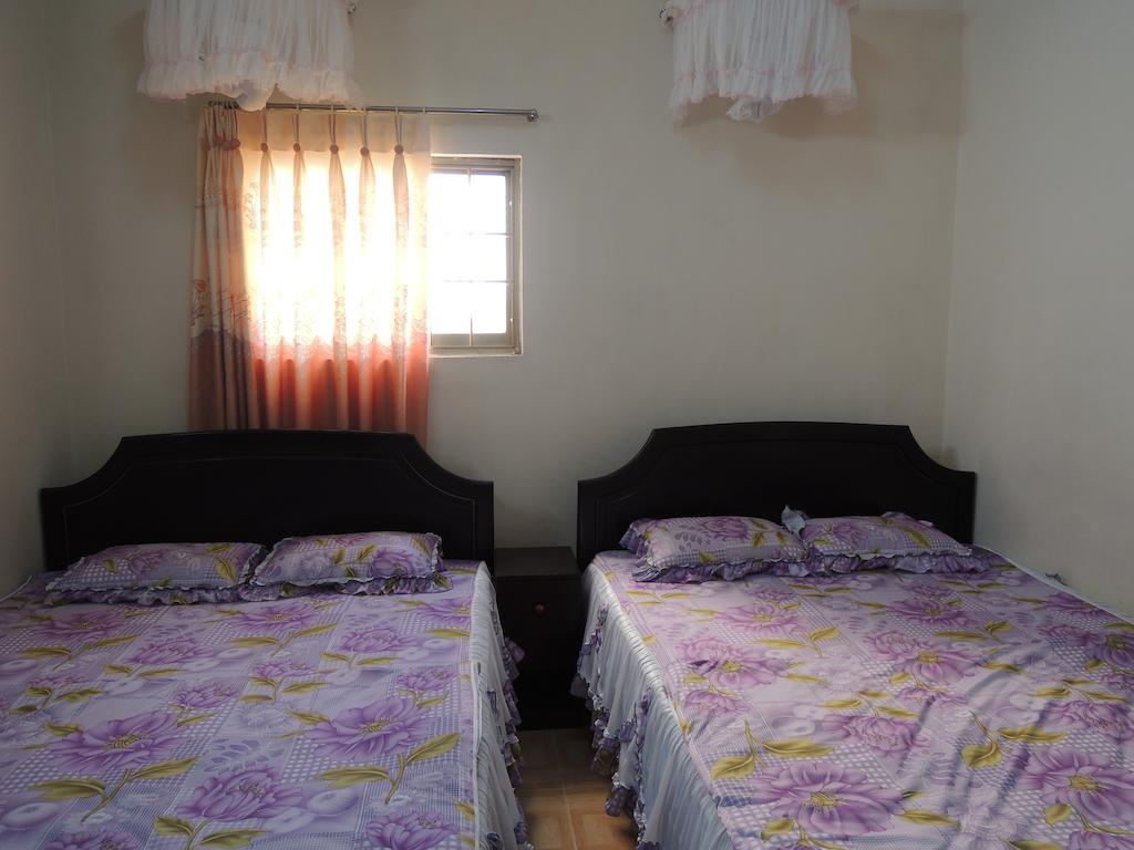 Phuong Tung Hotel Da Lat Room photo