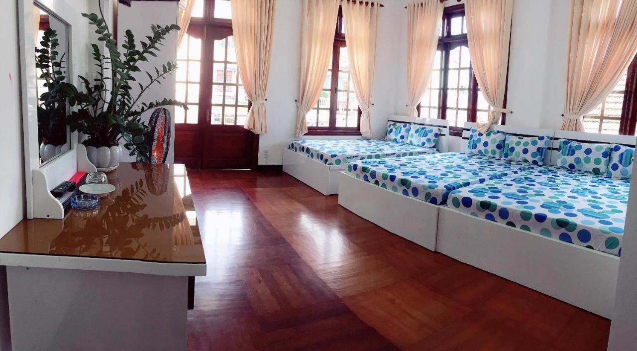 Phuong Tung Hotel Da Lat Exterior photo
